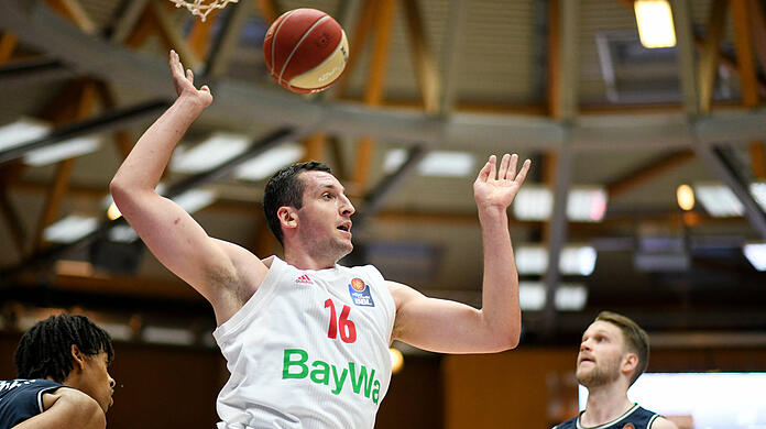 Nach seiner Hirn-OP fällt Paul Zipser noch mindestens einige Wochen aus. (Archivbild)