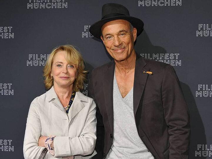 Heiner Lauterbach und Gisela Schneeberger bei der Filmpremiere von "Wir sind die Neuen" auf dem Filmfest München