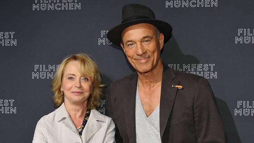 Heiner Lauterbach und Gisela Schneeberger bei der Filmpremiere von "Wir sind die Neuen" auf dem Filmfest München Heiner Lauterbach und Gisela Schneeberger bei der Filmpremiere von "Wir sind die Neuen" auf dem Filmfest München