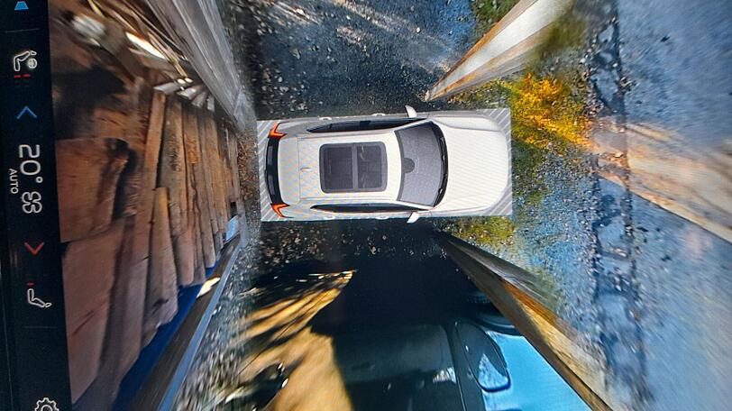Fast wie ein Kunstwerk: Die 360-Grad-Kamera erleichtert das Einparken deutlich.