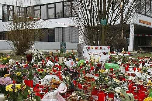 Drei Jahre nach dem Amoklauf an der Albertville-Realschule gedenken die Bürger von Winnenden heute der Opfer der Bluttat.