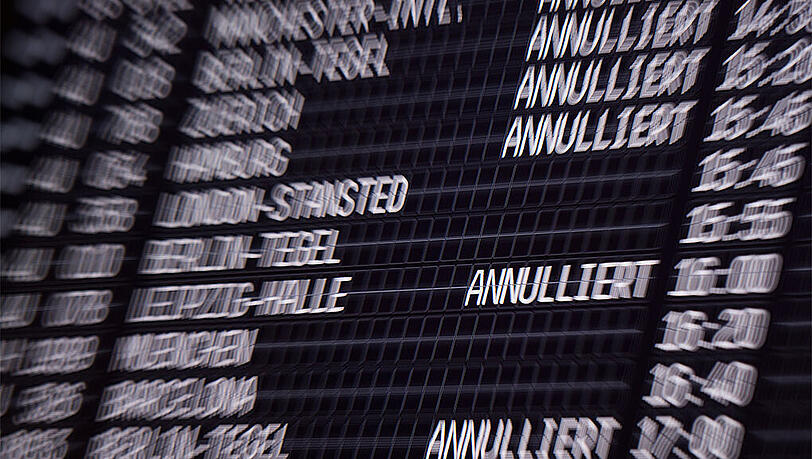 Nach dem Ausfall mehrere Kurz- und Mittelstrecken sind am Donnerstag vor allem die Langstreckenflüge von Lufthansa und Germanwings betroffen. Vor allem München hat mit dem Streik zu kämpfen. Nach dem Ausfall mehrere Kurz- und Mittelstrecken sind am Donnerstag vor allem die Langstreckenflüge von Lufthansa und Germanwings betroffen. Vor allem München hat mit dem Streik zu kämpfen.