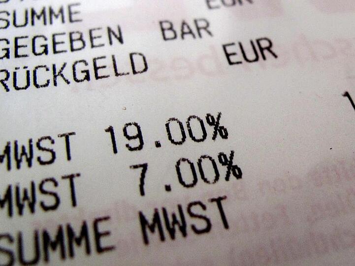 Der Mehrwertsteuersatz soll vom 1. Juli bis zum 31. Dezember von 19 auf 16 Prozent sinken.