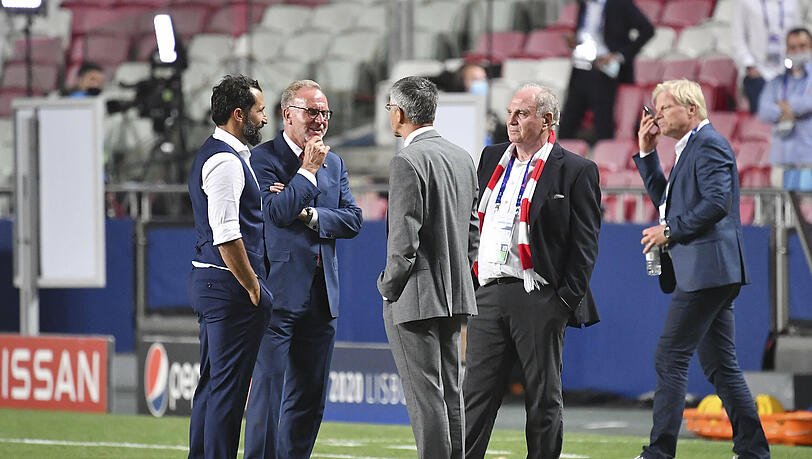 Die Führungsetage unter sich (v.l.): Sportvorstand Hasan Salihamidzic, Vorstandsboss Karl-Heinz Rummenigge, Präsident Herbert Hainer, Ehrenpräsident Uli Hoeneß und Vorstandsmitglied Oliver Kahn.