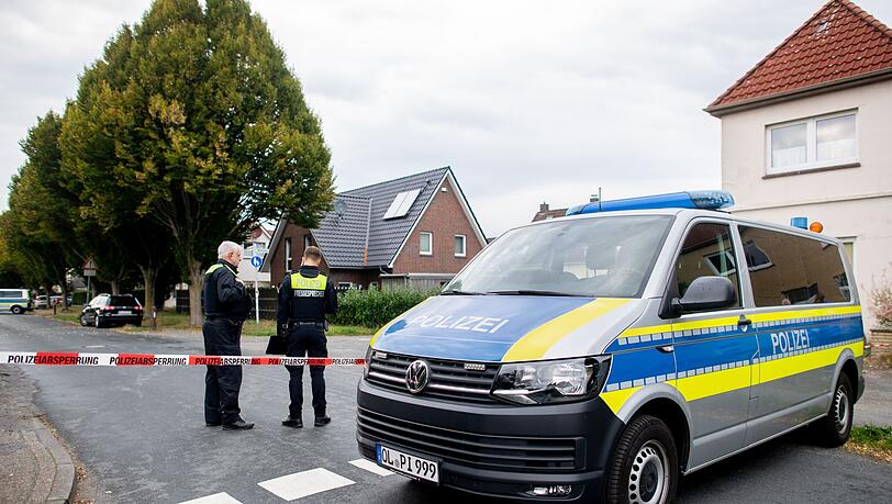 Ein Mann soll seine Familie und sich selbst getötet haben.