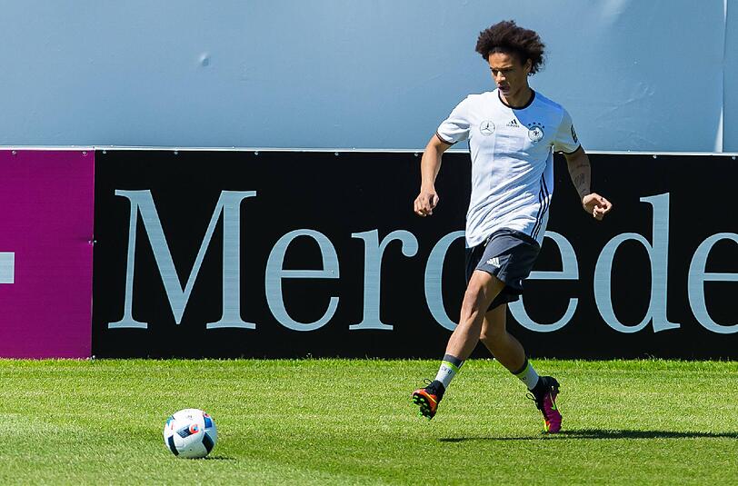 Der Youngster im DFB-Dress über den momentan am meisten gesprochen wird: Leroy Sané.