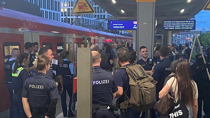 Großeinsatz der Bundespolizei an der Donnersbergerbrücke