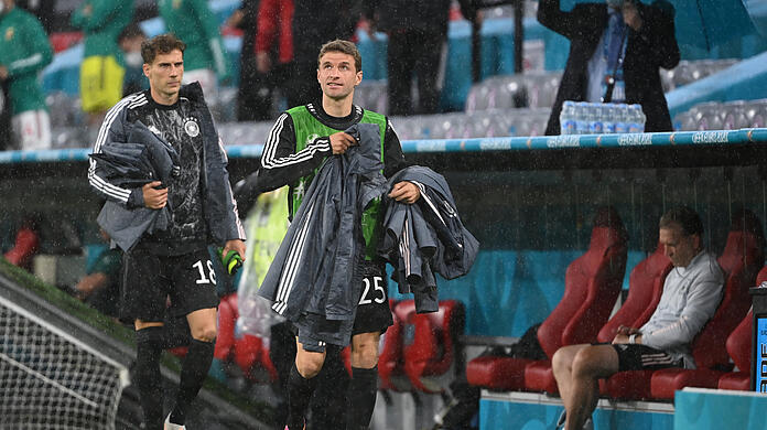 Die Bayern-Stars Leon Goretzka und Thomas Müller wurden gegen Ungarn eingewechselt.