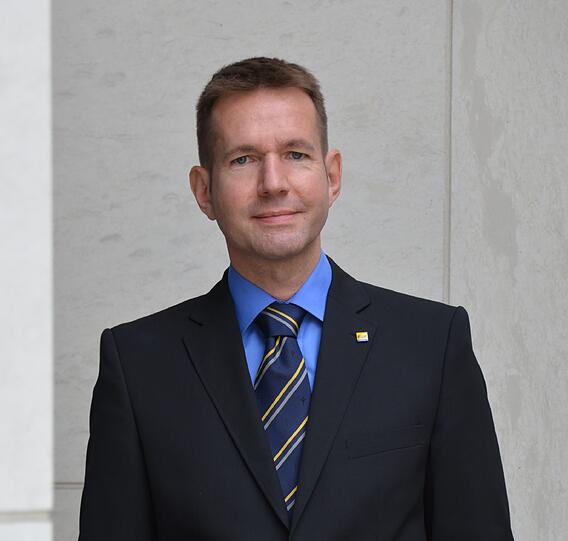 Der Münchner Bezirksrat Claus Wunderlich (FDP).