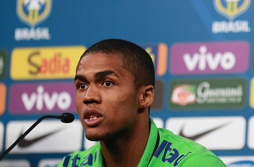 Douglas Costa befindet sich derzeit mit der brasilianischen Nationalelf in Chile bei der Copa America. Er wurde in zwei von drei Vorrundenspielen eingewechselt.