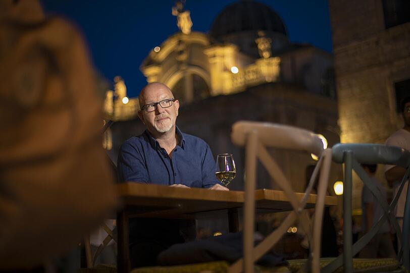 Mit welchen Maschen ziehen Betrüger Touristen über den Tisch? Seit 2015 deckt Peter Giesel ihre Tricks auf. Mit welchen Maschen ziehen Betrüger Touristen über den Tisch? Seit 2015 deckt Peter Giesel ihre Tricks auf.