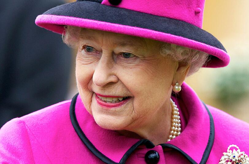 Vor ihrem Deutschland-Besuch hat sich die Queen am Mittwoch tatsächlich in einem Londoner Krankenhaus untersuchen lassen - allerdings rein routinemäßig.