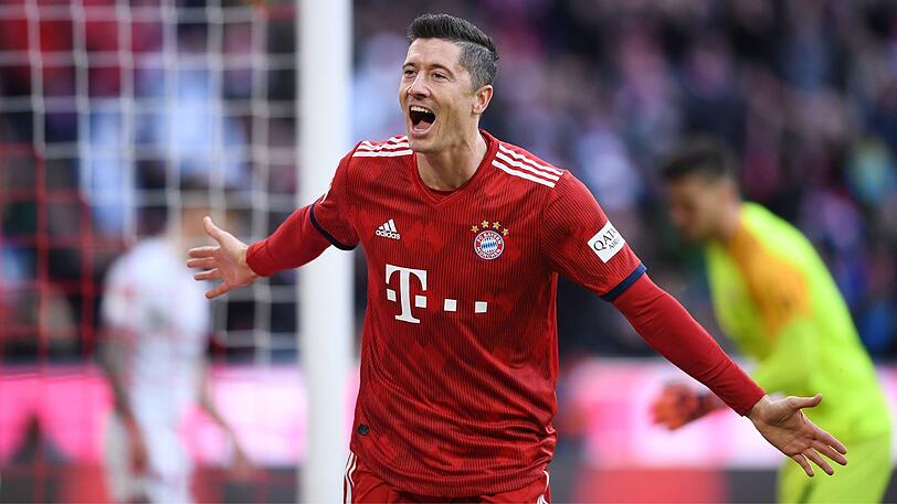 Robert Lewandowski, Note 2: Per Kopf, per Fuß: Die Tormaschine produziert weiter am Fließband. Doppelpack für den Polen, schon sein 42. in der Bundesliga. Nur Gerd Müller hat mehr (55.). Wow! Lewy steht jetzt bei 19 Saisontoren. Er vergab noch weitere gute Chancen (24., 39.). Trotzdem eine Topleistung.