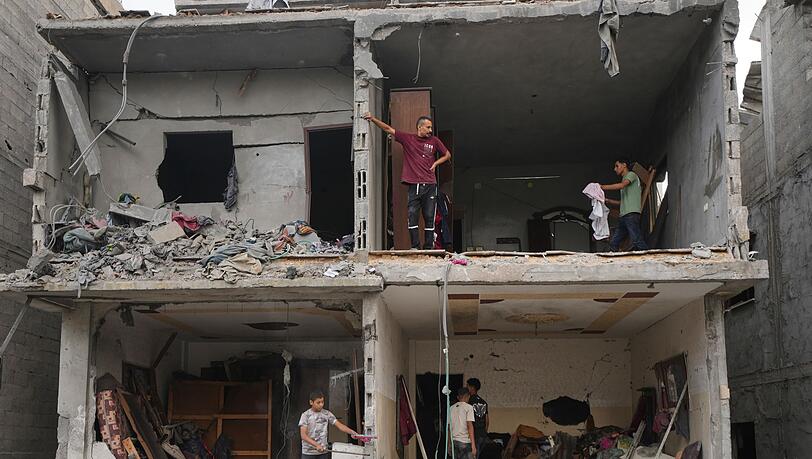 Zuletzt hat Israels Armee ihre Luftangriffe zudem wieder verst&auml;rkt.