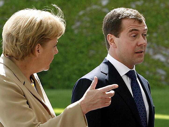 Bundeskanzlerin Merkel und Russlands Präsident Medwedew