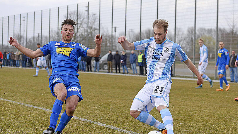 Erzielte den Löwen-Treffer im Testspiel gegen den FC Grödig: Maximilian Beister (r.). Erzielte den Löwen-Treffer im Testspiel gegen den FC Grödig: Maximilian Beister (r.).
