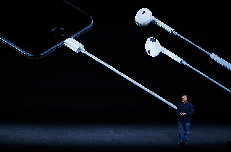 Auf der Apple Keynote in San Francisco wurden die neuen Produkte des Konzerns vorgestellt - darunter auch das neue iPhone 7: Klicken Sie sich durch die Bilder der Präsentation.
