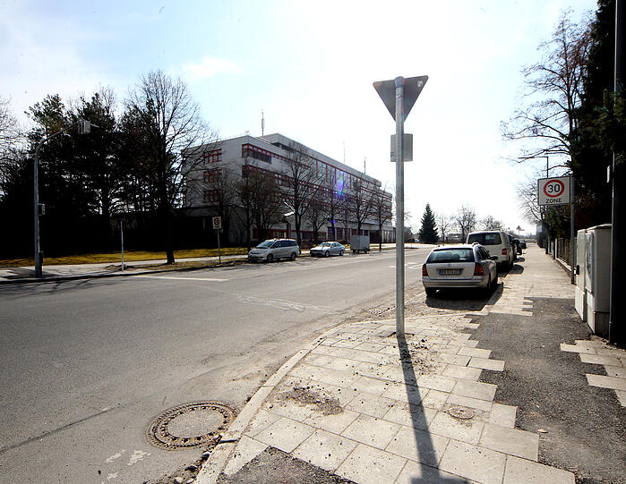 Heidestraße: 1598 Autofahrer steuerten ihr Auto durch diese Straße &ndash; 391 (24,5 %) waren zu schnell.