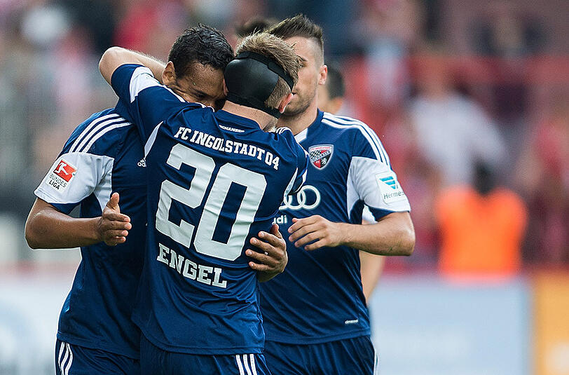 Der FC Ingolstadt darf weiter jubeln. Nach dem 2:2 gegen Union Berlin haben die Schanzer noch immer 5 Punkte Vorsprung auf Kaiserslautern.