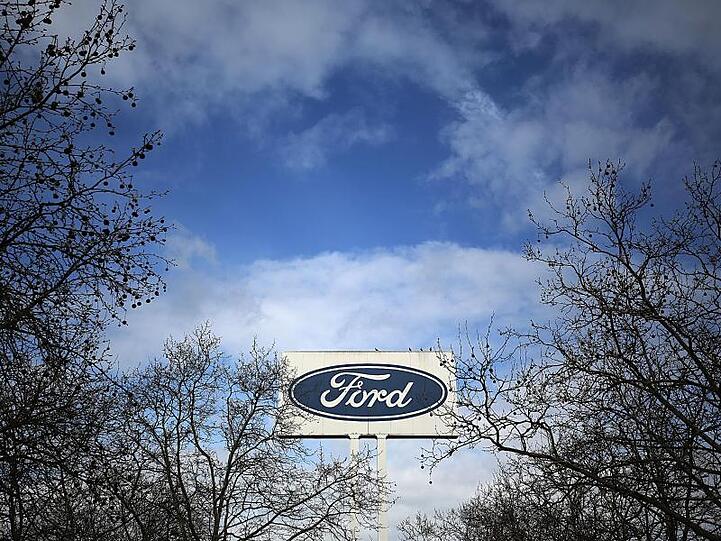 Ford Europa war 2018 tief in der Verlustzone, inzwischen sieht es etwas besser aus - für das Gesamtjahr rechnet das Management mit einer "erheblichen Verbesserung" des Finanzergebnisses.