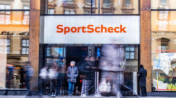 SportScheck venduto a Monaco.