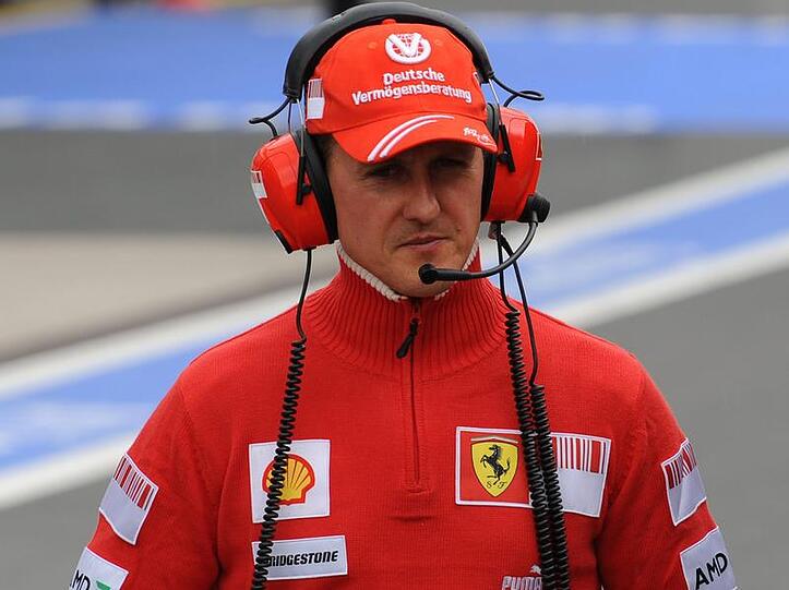 Um Rekordweltmeister Michael Schumacher gibt es heftige Comeback-Gerüchte.