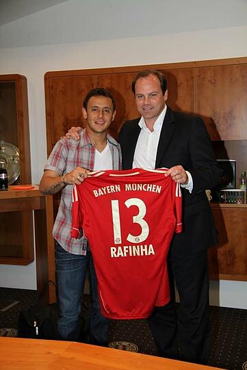 Transfer perfekt: Rafinha trainiert bereits beim FC Bayern.