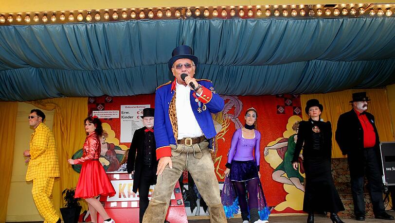 So kennt man ihn – seit 27 Jahren: Manfred Schauer alias Schichtl sorgt auf der Wiesn für Stimmung. So kennt man ihn – seit 27 Jahren: Manfred Schauer alias Schichtl sorgt auf der Wiesn für Stimmung.