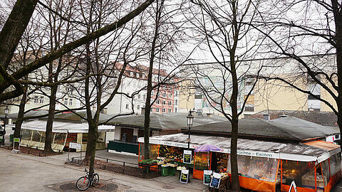 Die Standl am Elisabethmarkt sollen abgerissen werden.