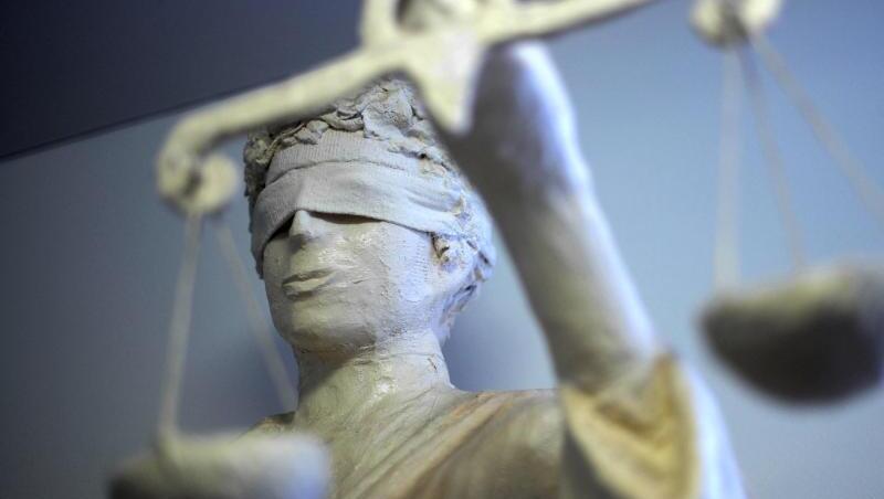 Eine Statue der Justizia. Foto: Peter Steffen/dpa/Symbolbild Eine Statue der Justizia. Foto: Peter Steffen/dpa/Symbolbild