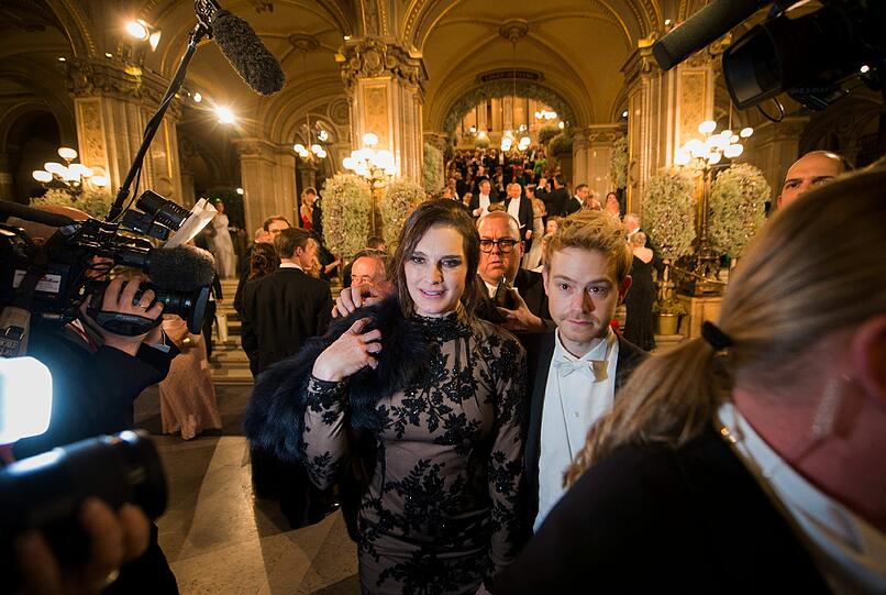 "Alles Walzer" - Die Bilder vom Wiener Opernball 2016.