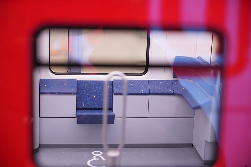 Ein Blick ins Modell der S-Bahn.