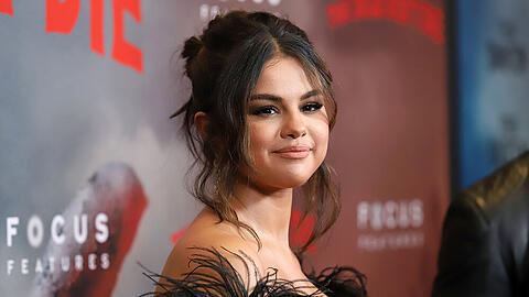 Probiert sich gerne am Herd aus: Schauspielerin und Hobby-Köchin Selena Gomez.