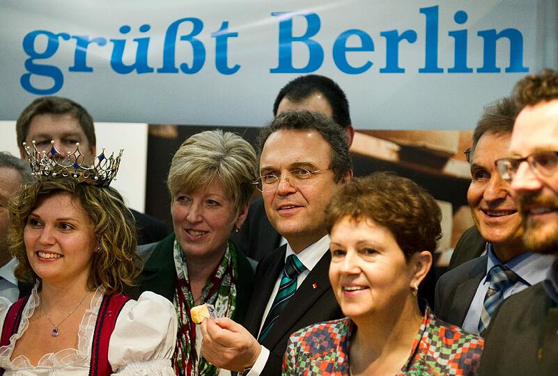 Ein Foto? Kein Problem. Aber nur mit Essen in der Hand.