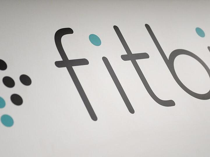 Fitbit war ein Pionier im Geschäft mit Fitness-Armbändern, die Schritte und verbrauchte Kalorien zählen.