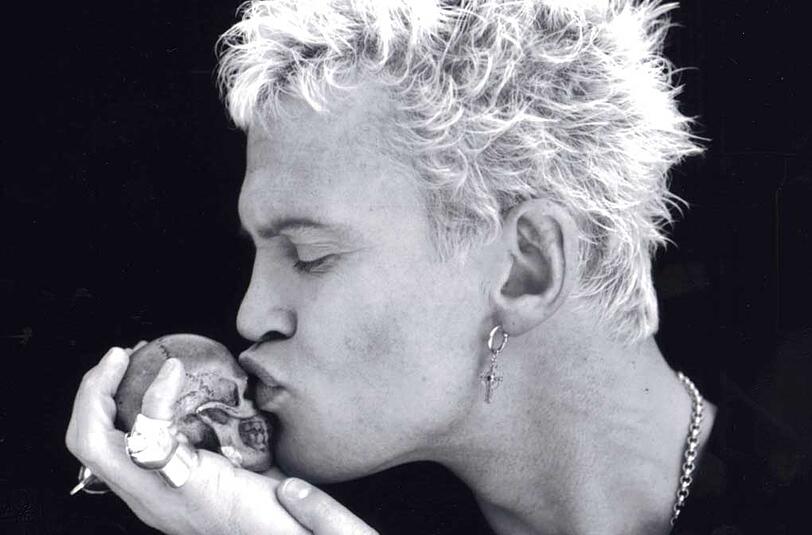 Billy Idol ist ebenso mit von der Partie wie....