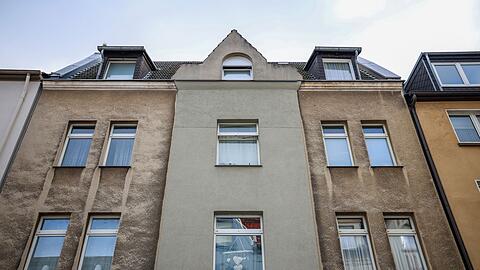 In diesem Mehrfamilienhaus in Bochum-Hamme hat sich der Einsatz abgespielt. (Archivbild)