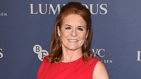 Sarah Ferguson nimmt als VIP-Gast beim Krönungskonzert teil.