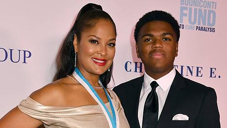 Laila Ali brachte ihren Sohn Curtis Jr. mit auf den roten Teppich.