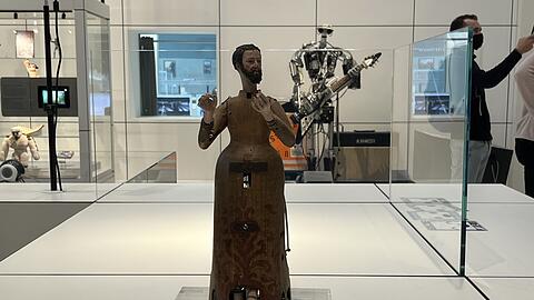 Der Predigende Mönch, ein Vorläufer des Roboters, ziert die Kampagne der Langen Nacht der Museen.