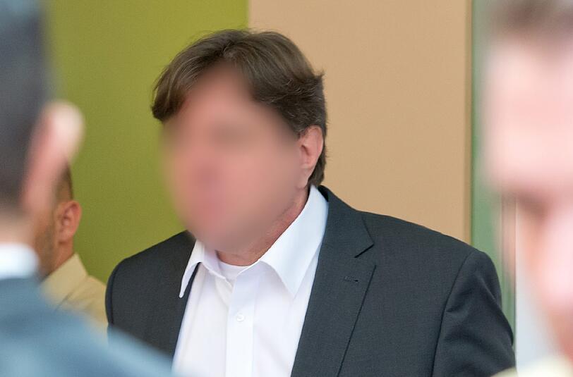 Der angeklagte Kaufmann Christian H. im Landgericht München vor Prozessbeginn.