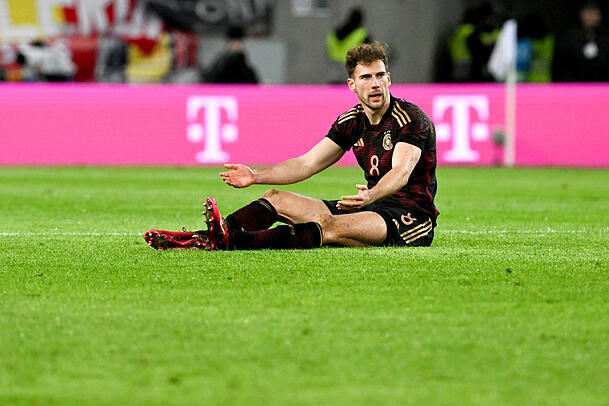 Angeschlagen ausgewechselt gegen Belgien: Bayern-Star Leon Goretzka - doch nach der ärztlichen Untersuchung in München gibt es Entwarnung, der Einsatz gegen den BVB ist nicht gefährdet. Angeschlagen ausgewechselt gegen Belgien: Bayern-Star Leon Goretzka - doch nach der ärztlichen Untersuchung in München gibt es Entwarnung, der Einsatz gegen den BVB ist nicht gefährdet.
