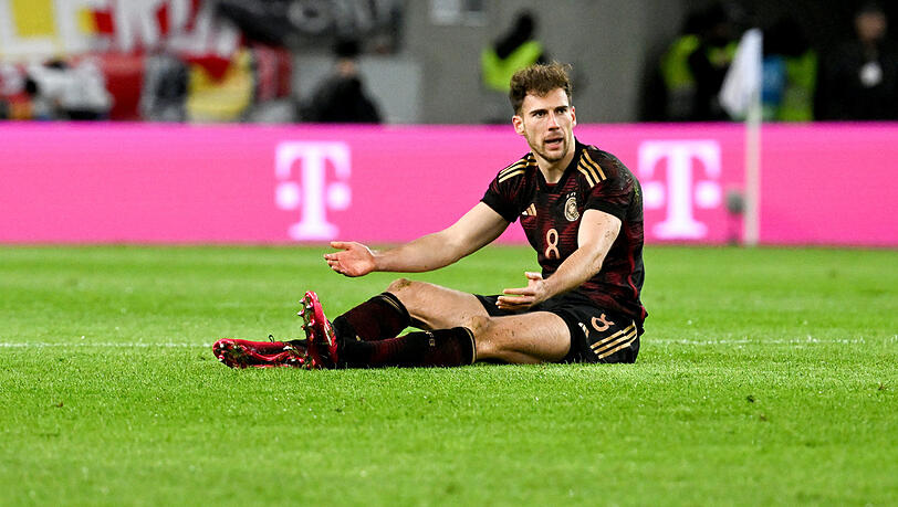 Angeschlagen ausgewechselt gegen Belgien: Bayern-Star Leon Goretzka - doch nach der ärztlichen Untersuchung in München gibt es Entwarnung, der Einsatz gegen den BVB ist nicht gefährdet. Angeschlagen ausgewechselt gegen Belgien: Bayern-Star Leon Goretzka - doch nach der ärztlichen Untersuchung in München gibt es Entwarnung, der Einsatz gegen den BVB ist nicht gefährdet.