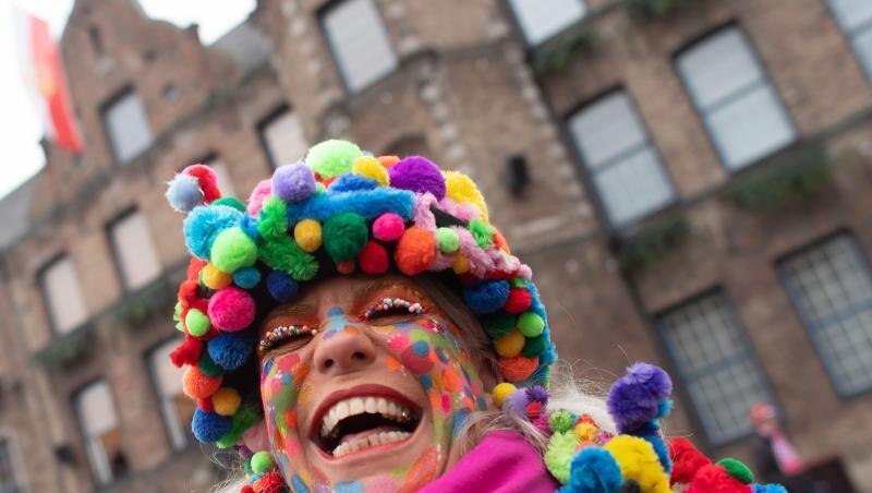 In Deutschlands Karnevalshochburgen hat um 11.11 Uhr die närrische Zeit begonnen. In Deutschlands Karnevalshochburgen hat um 11.11 Uhr die närrische Zeit begonnen.