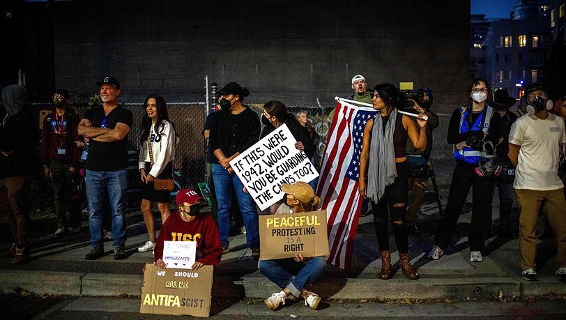 In Portland gibt es Proteste vor einer Einrichtung der Einwanderungsbehörde ICE. (Archivbild)