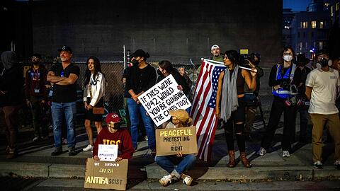 In Portland gibt es Proteste vor einer Einrichtung der Einwanderungsbehörde ICE. (Archivbild)