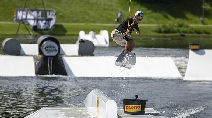 Wakeboarden in München? Kein Problem – am Wochenende geht das auf dem Olympiasee.