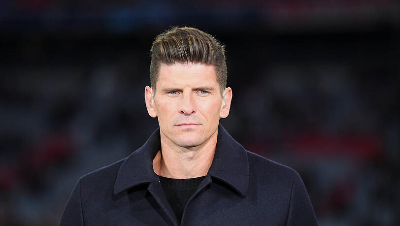 Mario Gomez kritisiert die Gehaltsstruktur im Profifußball. (Archivbild)