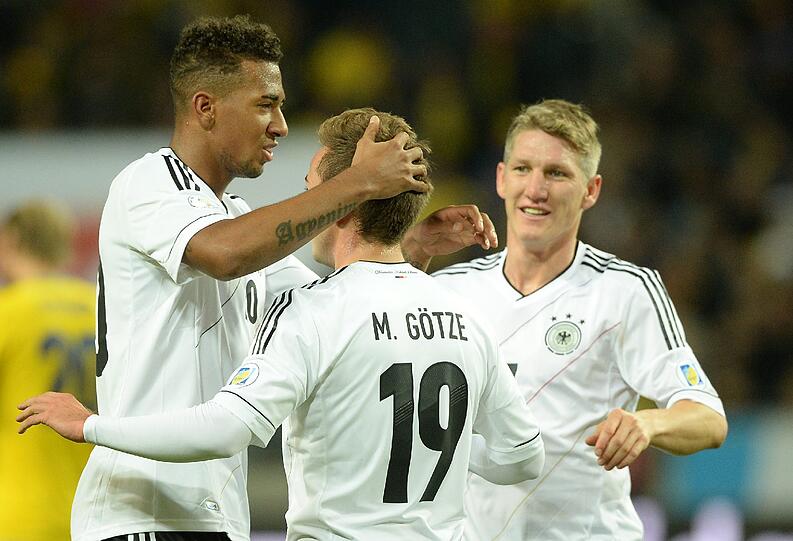 Boateng: Das war nicht gut. Stand bei ersten zwei Gegentoren falsch.
Konnte so die Pässe in die Spitze nicht abfangen.