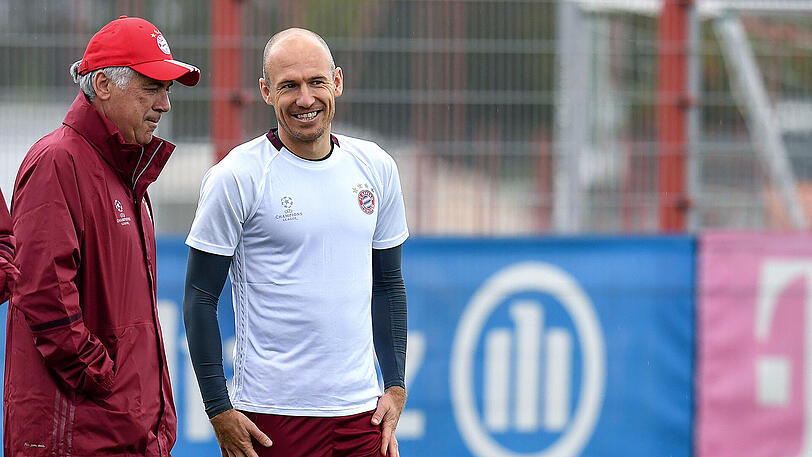 Ein Foto aus besseren Zeiten: Ancelotti und Robben im Oktober 2016.